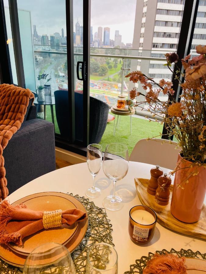 Cozy 1 Bed Apt & Spa,Free Parking ,Phenomena Views เมลเบิร์น ภายนอก รูปภาพ